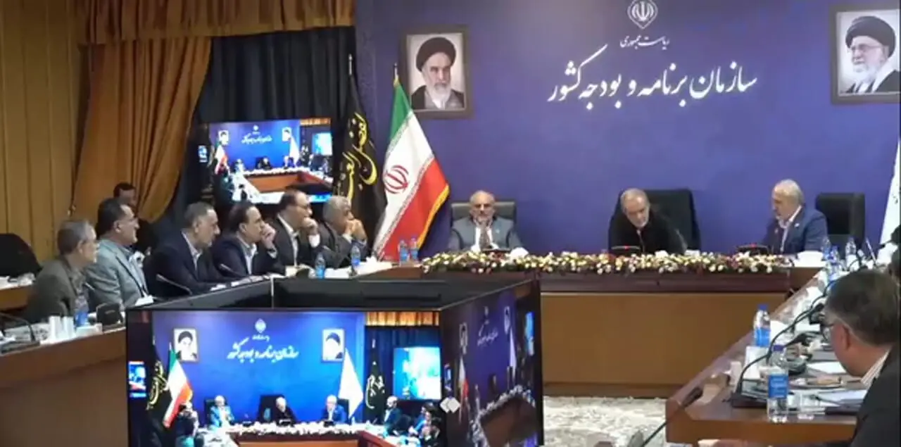 خبر فوری؛ پزشکیان دستور ویژه بازنشستگان و فرهنگیان بازنشسته را صادر کرد