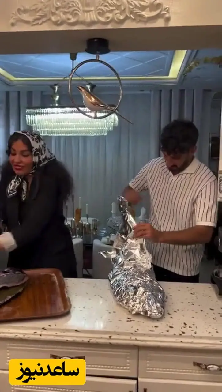 محسن کیایی، محسن شریفیان و دخترش لیانا مهمان خانه لاکچری حسین ماهینی به صرف ماهی جنوبی دستپخت خواهر ماهینی | اینو به مُرده بدی زنده میشه
