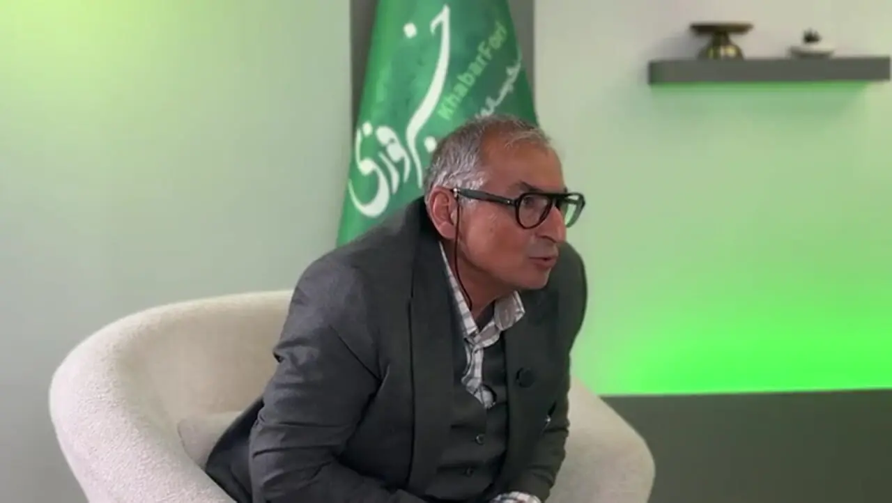 این نظام سقوط کند ما بیچاره می شویم