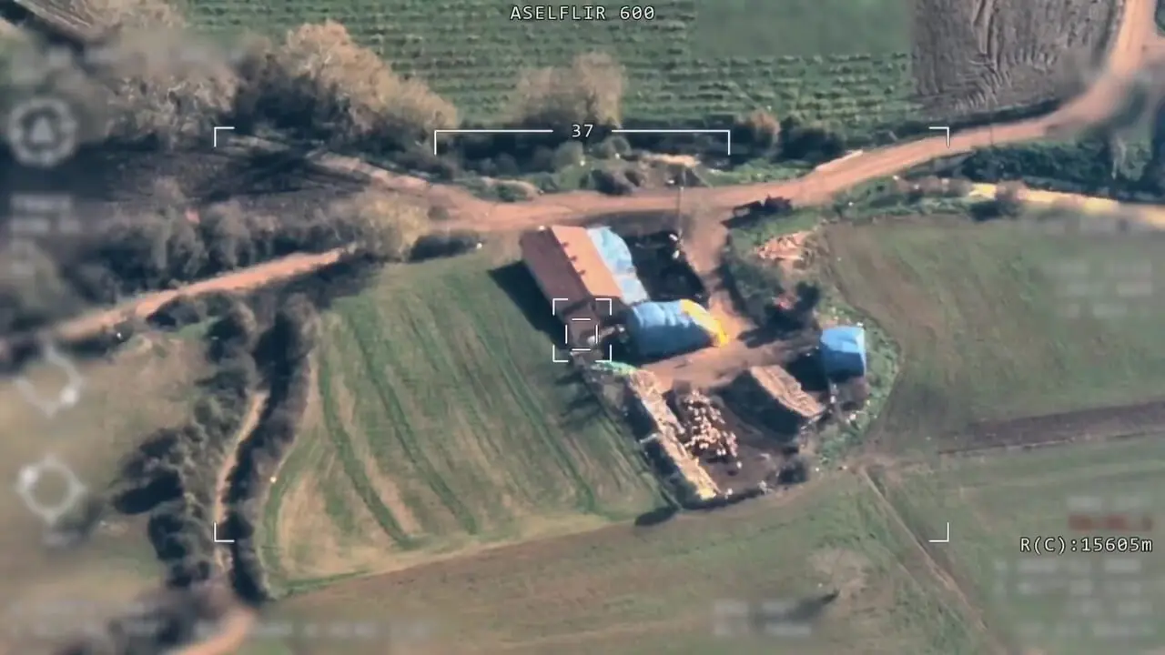 این پهپاد از ۲۰۰ کیلومتری خانه شما را می‌بیند | خواندن پلاک یک ماشین از آسمان شهر همسایه!