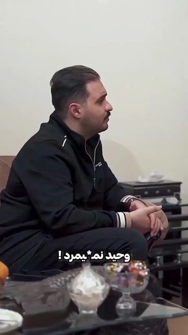 پدر وحید مرادی از چگونگی قتل پسرش در زندان پرده برداشت ! | 32 زندانی ریختن سرش وگرنه حریفش نمی شدند